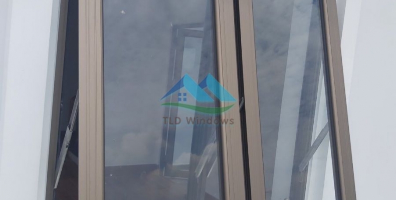 Cửa sổ mở quay và mở hất trong phong thủy nhà ở